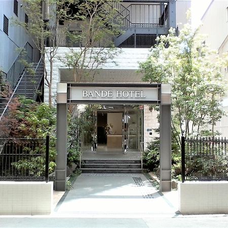 Bande Hotel Osaka Buitenkant foto
