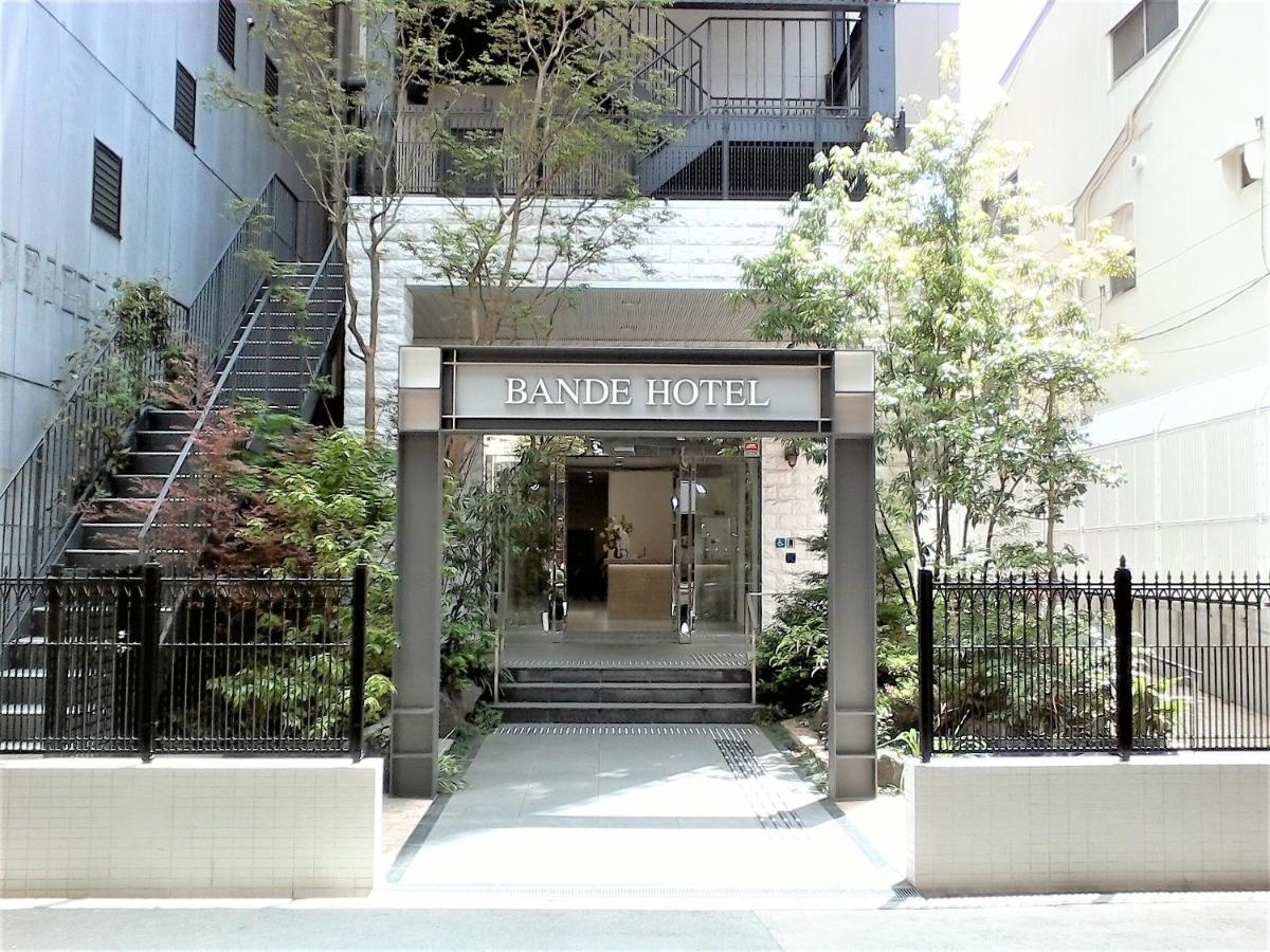 Bande Hotel Osaka Buitenkant foto